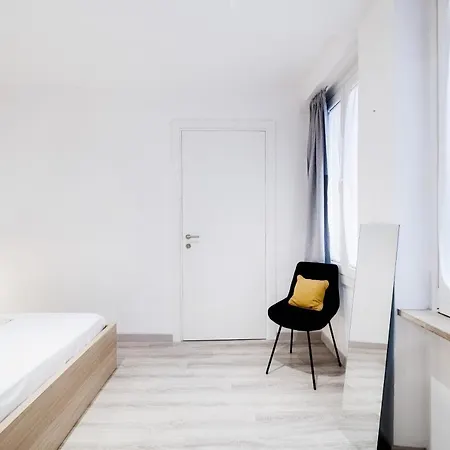 Myhomeincomo - Il Borgo Vico 56 Como