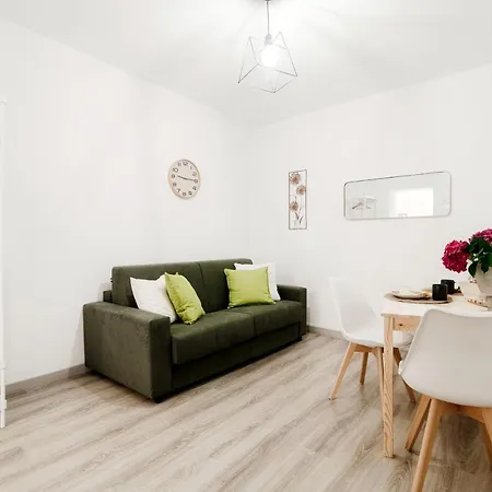Apartment Myhomeincomo - Il Borgo Vico 56 *